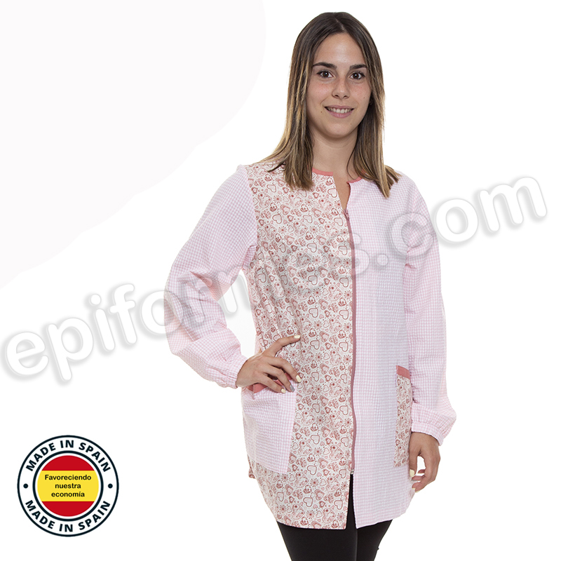 Bata de maestra, con cuadros, corazones