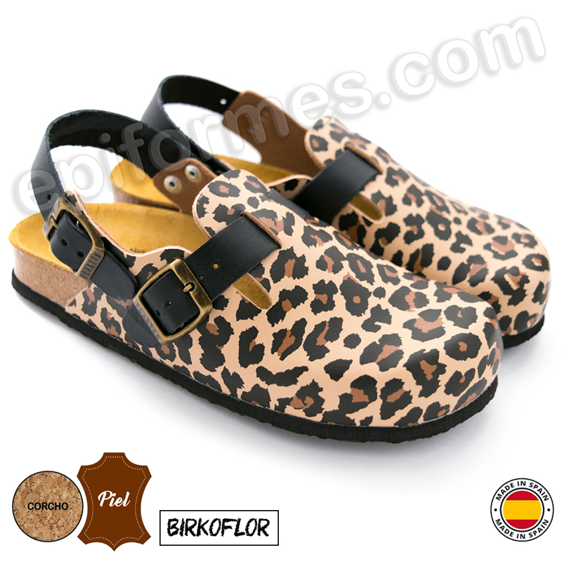 Calzado laboral con planta de corcho, leopardo
