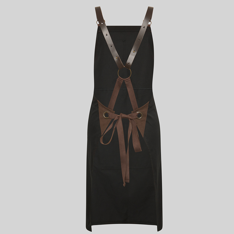 Delantal con peto, herrajes, Negro