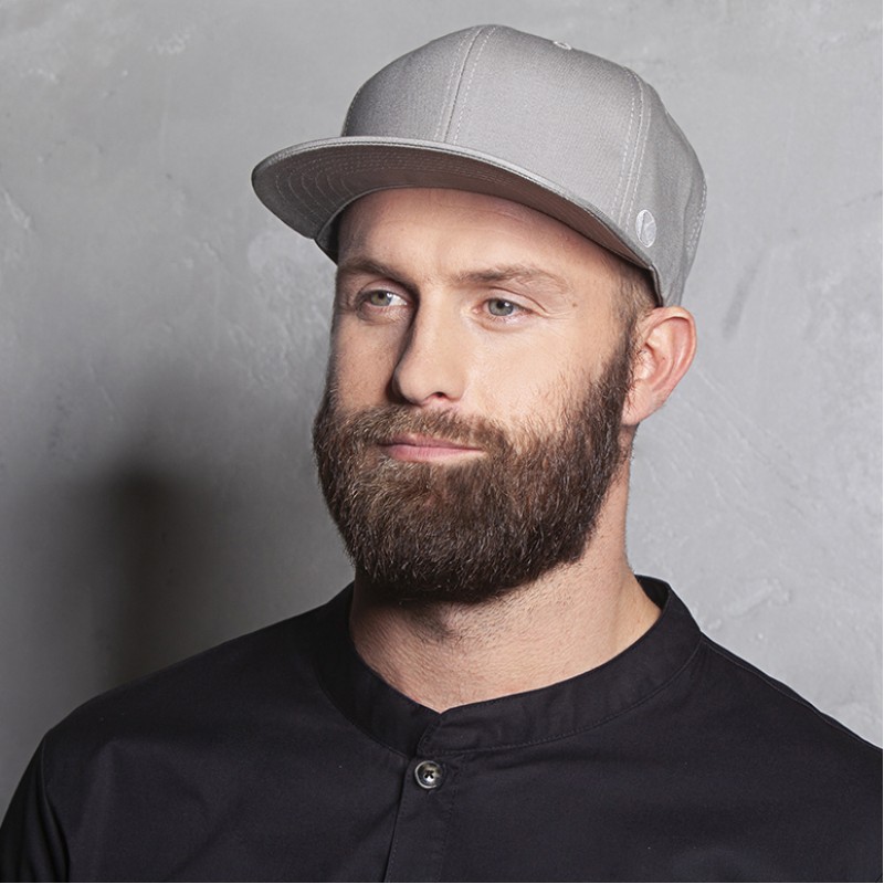 Elegante gorra de 6 paneles con visera plana