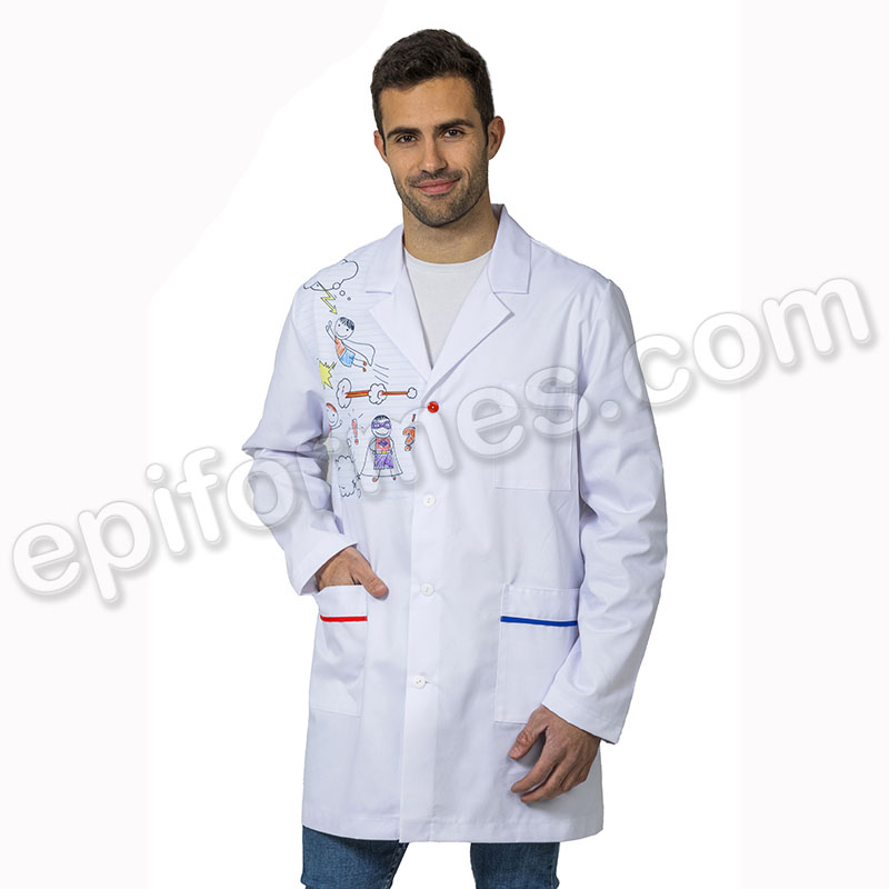 Bata sanitaria estampada, superhéroes