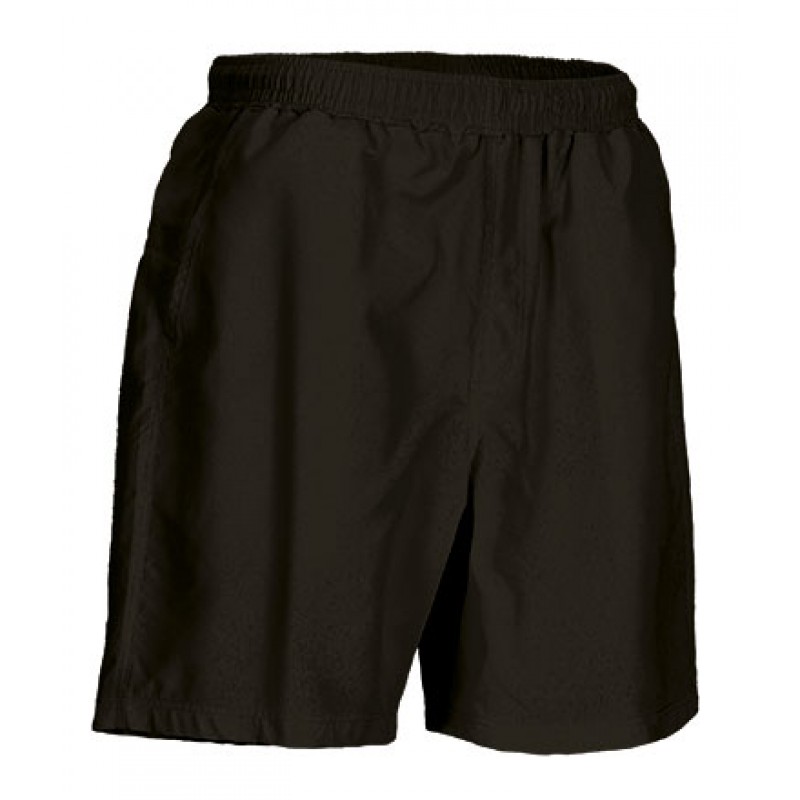 Pantalón corto deportivo con bolsillos.