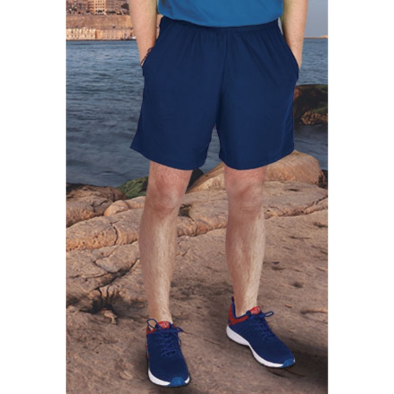 Pantalón corto deportivo con bolsillos.
