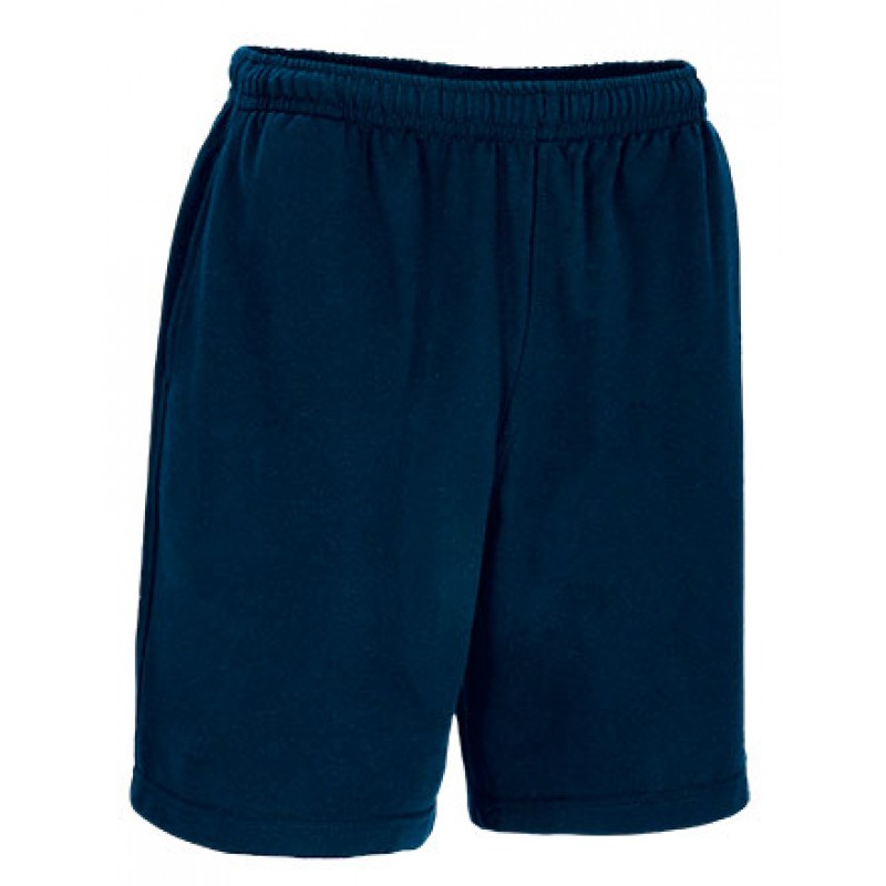 Pantalón corto deportivo con bolsillos.