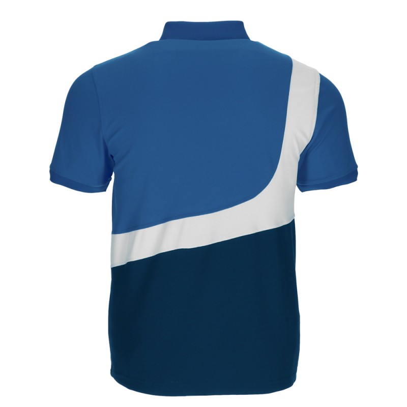 Polo técnico de manga corta y diseño tricolor.