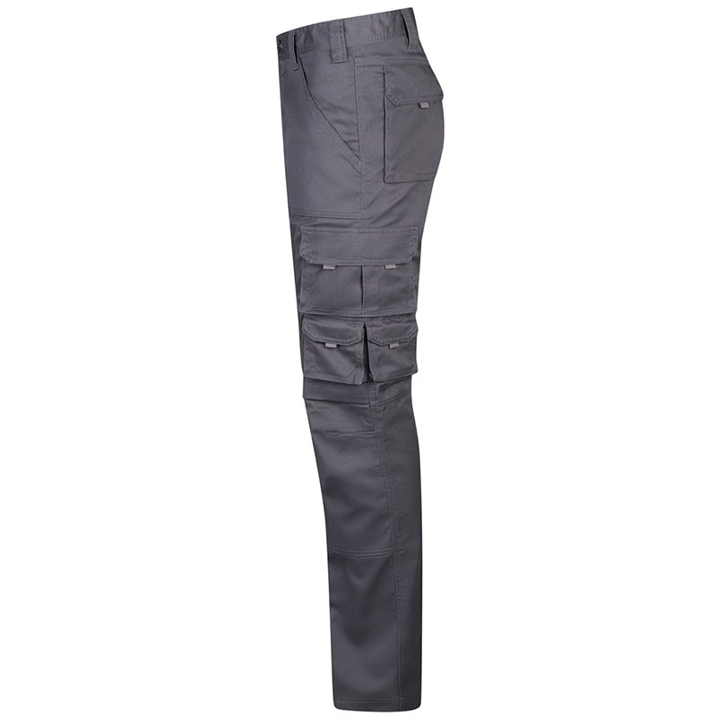 Pantalón multibolsillos clásico