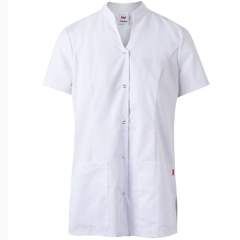 Chaqueta con automáticos manga corta