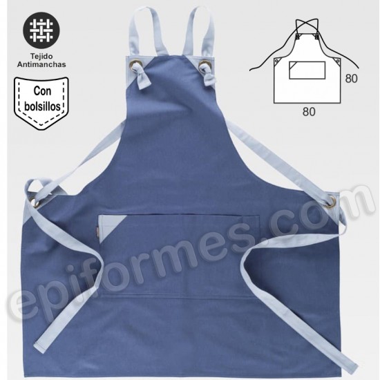 Delantal con peto en tejido canvas combinado.