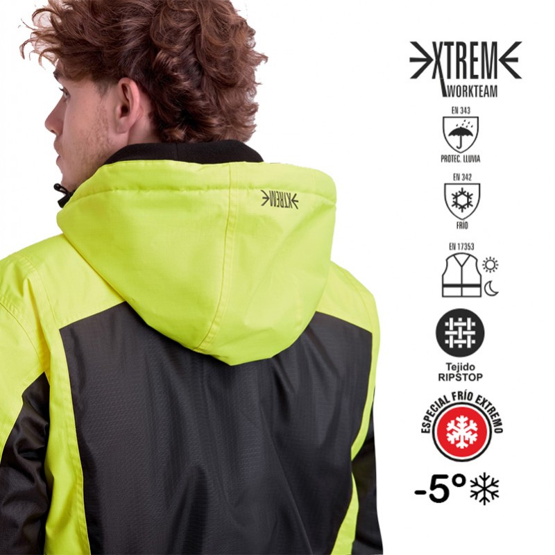 Buzo impermeable acolchado Buzo impermeable acolchado