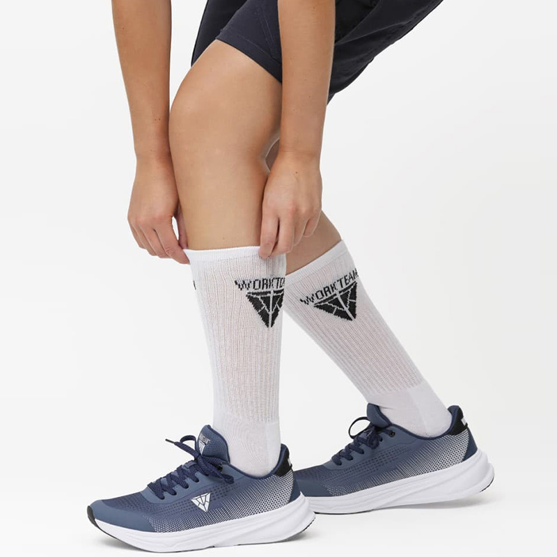 Deportiva para deporte o trabajo