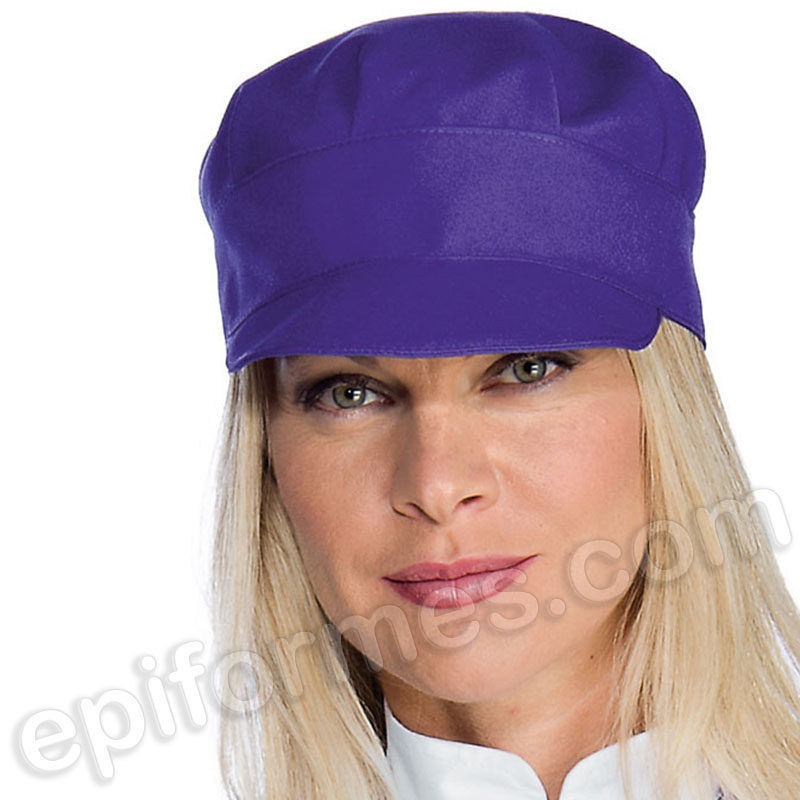 Gorro con visera violeta