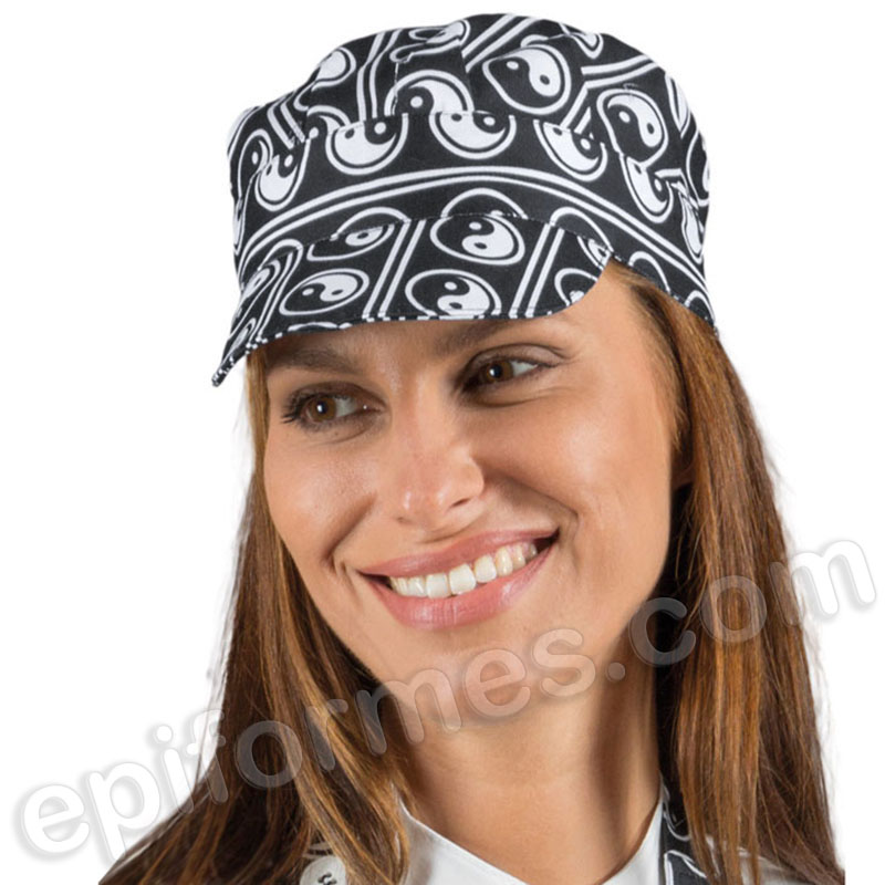 Gorro con visera yin-yang