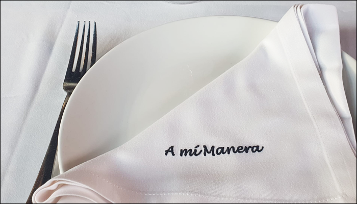 Bordamos tus manteles y servilletas