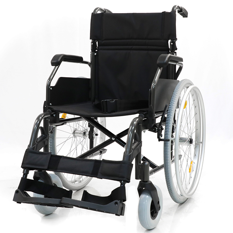 Silla de ruedas en acero