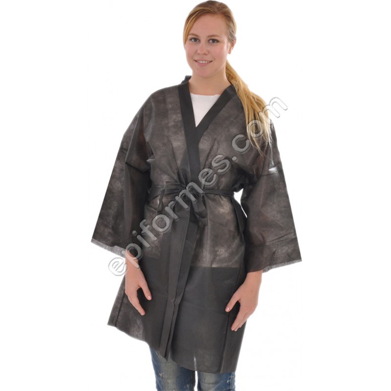 20 Kimonos desechables en  polipropileno 