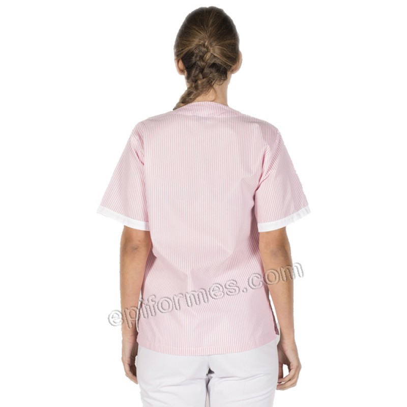 Blusa limpieza cuello pico botones en rosa